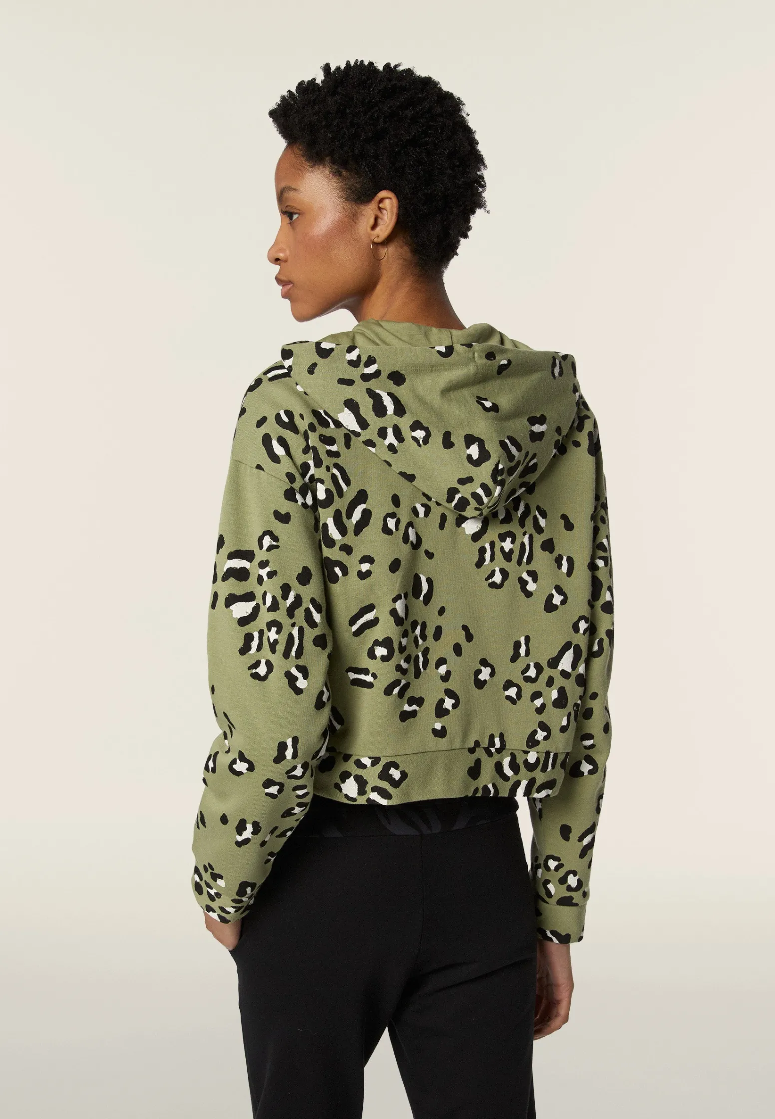 Freddy Felpa corta comfort fit da donna con zip e fantasia maculata-Donna Felpe