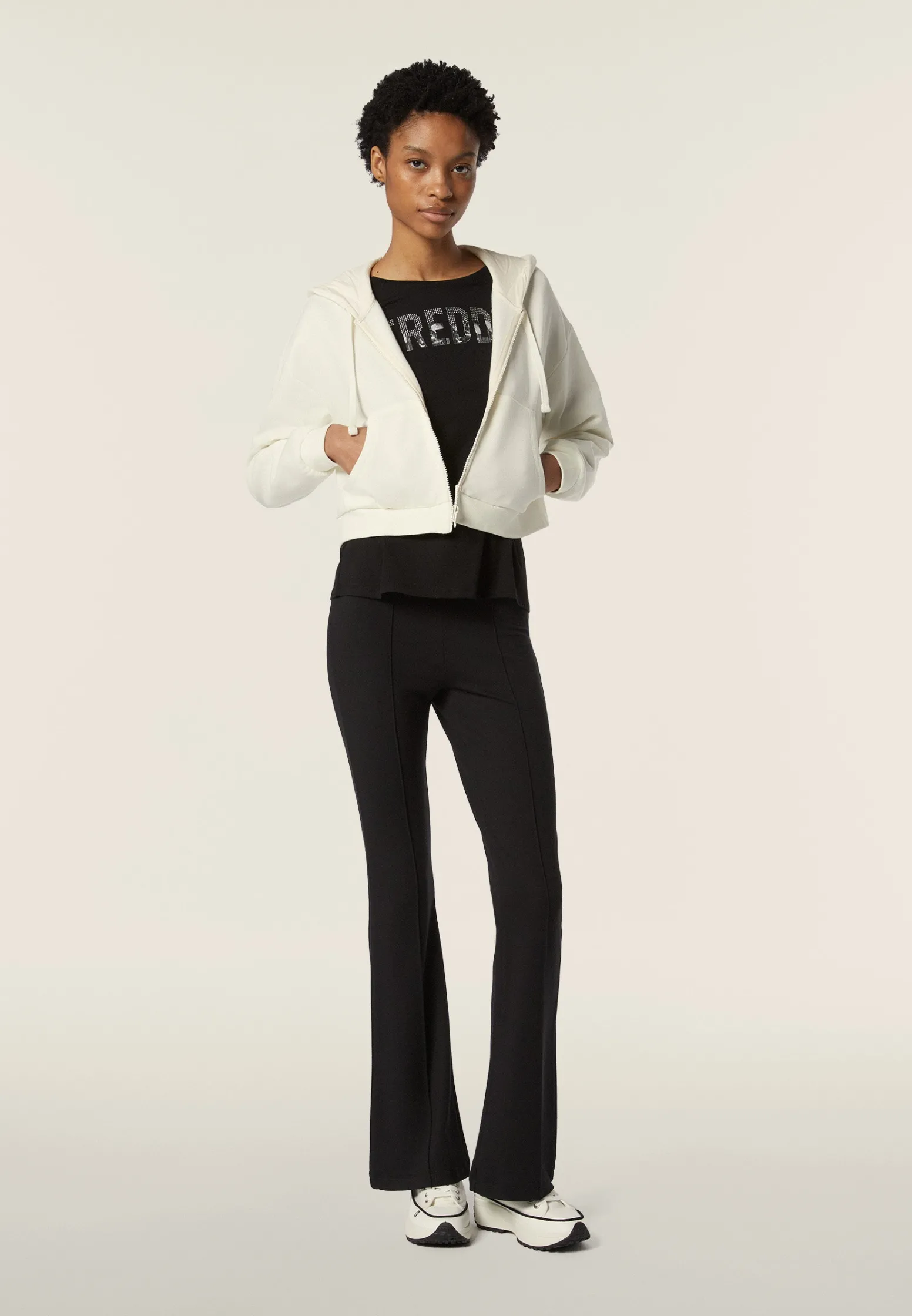 Freddy Felpa corta oversize con zip e cappuccio decorato da ricamo-Donna Felpe