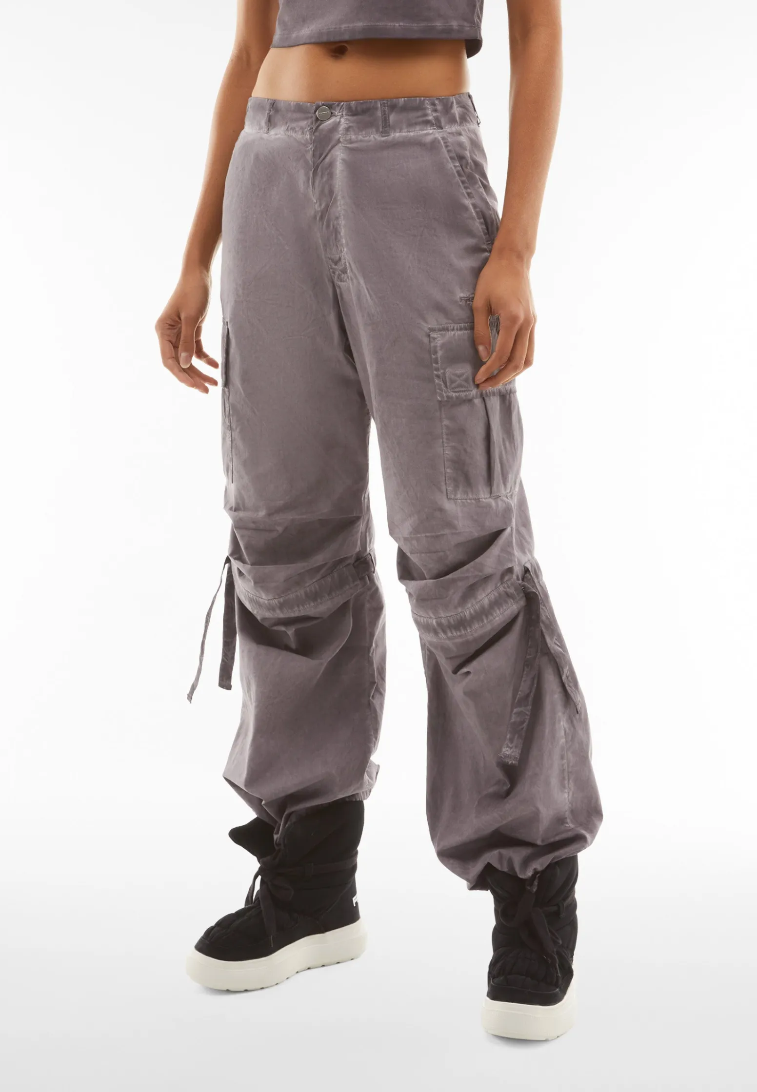 Freddy Pantaloni cargo da donna in tessuto popeline effetto used-Donna Pantaloni Cargo|Pantaloni Sportivi