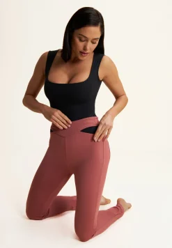 Freddy Pantaloni N.O.W. traspiranti vita alta e dettagli cut out-Donna Jeans E Pantaloni