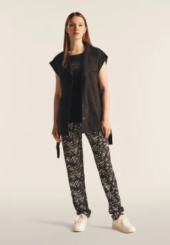 Freddy T-shirt senza maniche con dettagli dorati e animalier-Donna T-shirts